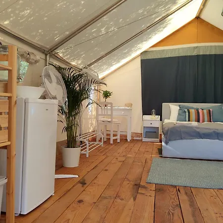 Tranquilo Glamping Hozanejos