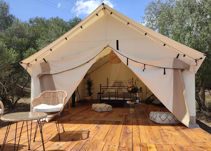 キャンプ場 Tranquilo Glamping Hozanejos